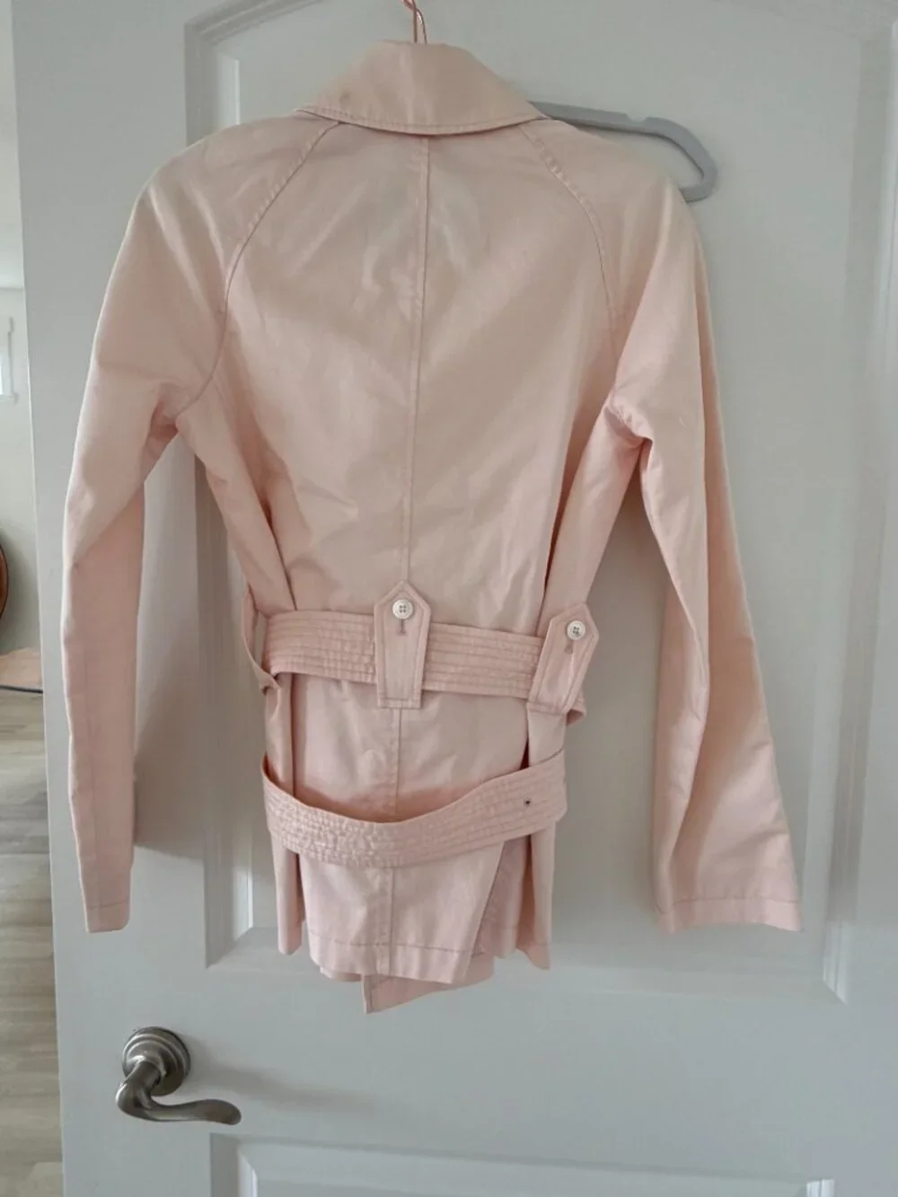 Burberry Women's Pink Double Breasted Belted Jacket Size S - Picture 6 of 6